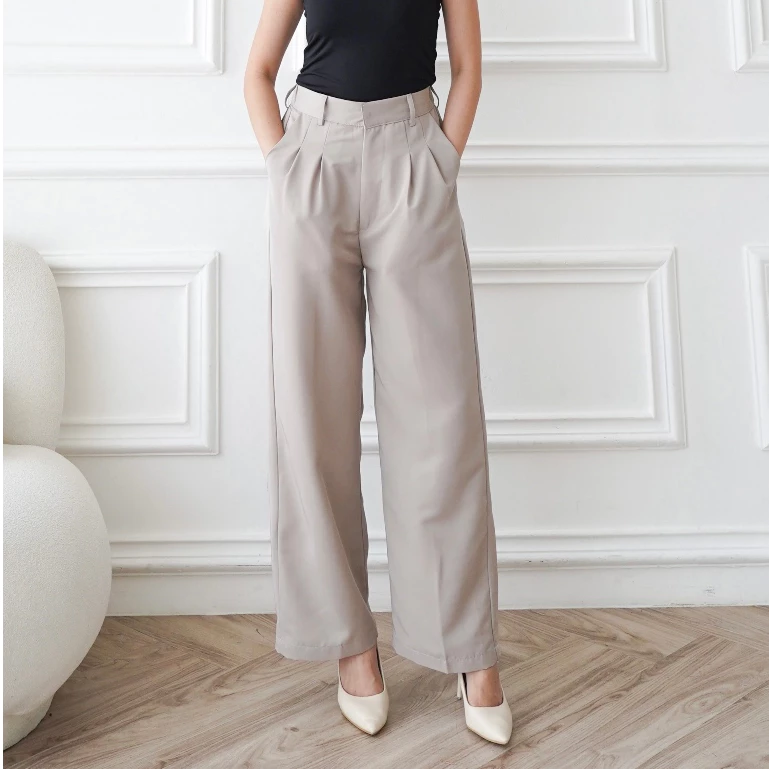 Koleksi Foxy Pants dari Severli.co