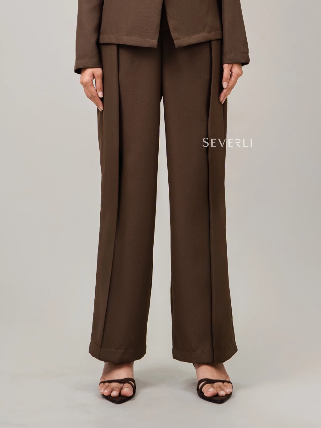 Koleksi Rua Pants dari Severli.co